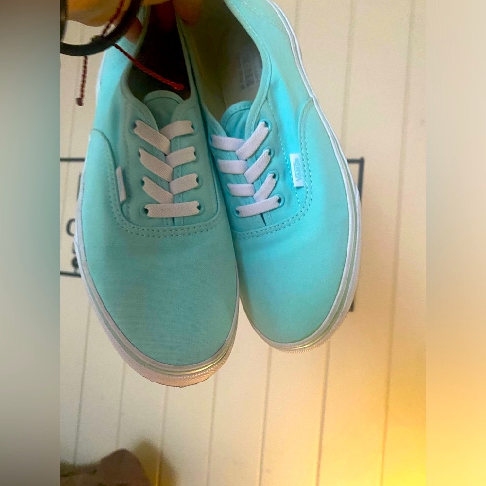 Vans Authentic Shoes - Picture 3 of 8